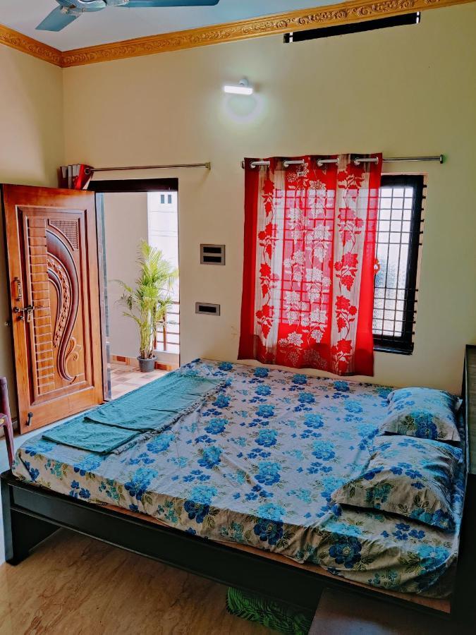Balaji Homestay Hampi Zewnętrze zdjęcie